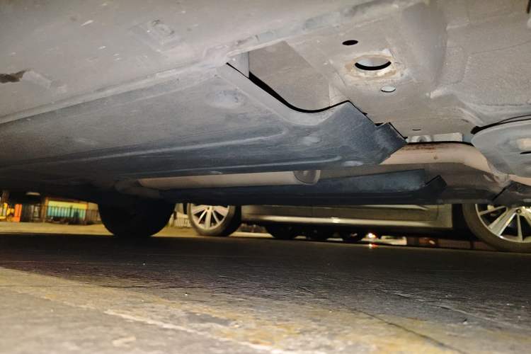 Used Roewe RX3 2018 1.6L CVT Internet Smart Edition Chassis Front Right