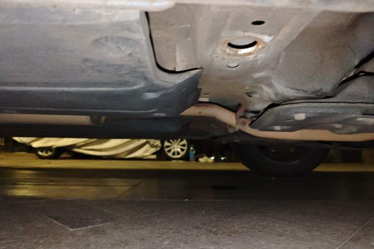 Used Roewe RX3 2018 1.6L CVT Internet Smart Edition Chassis Front Right