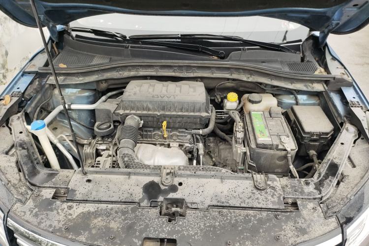 Used Roewe RX3 2018 1.6L CVT Flagship Edition Engine Bay