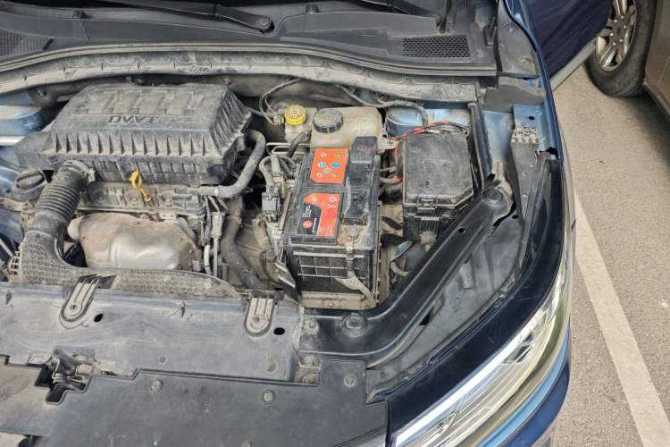 Used Roewe RX3 2018 1.6L CVT Internet Smart Edition Engine Bay Left