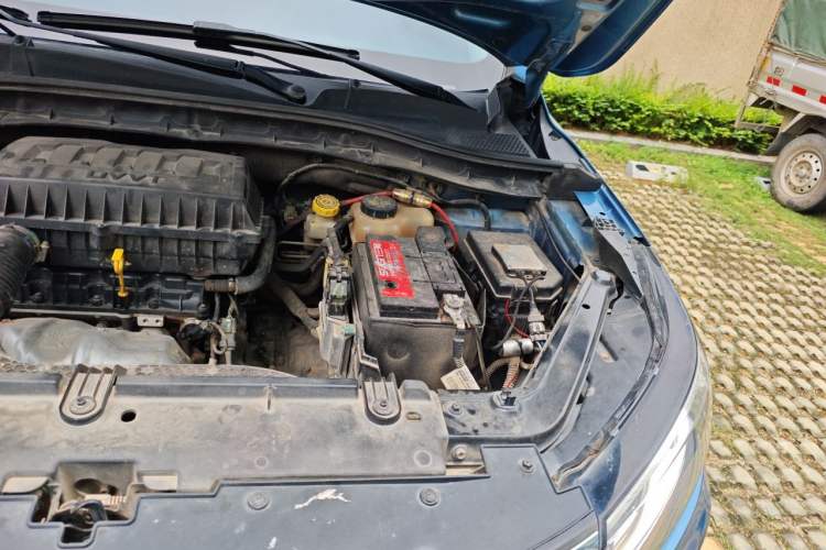 Used Roewe RX3 2018 1.6L CVT Flagship Edition Engine Bay Left