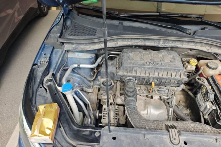 Used Roewe RX3 2018 1.6L CVT Internet Smart Edition Engine Bay Right
