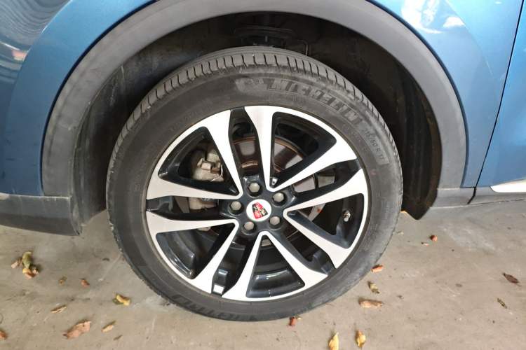 Used Roewe RX3 2018 1.6L CVT Internet Smart Edition Exterior 7