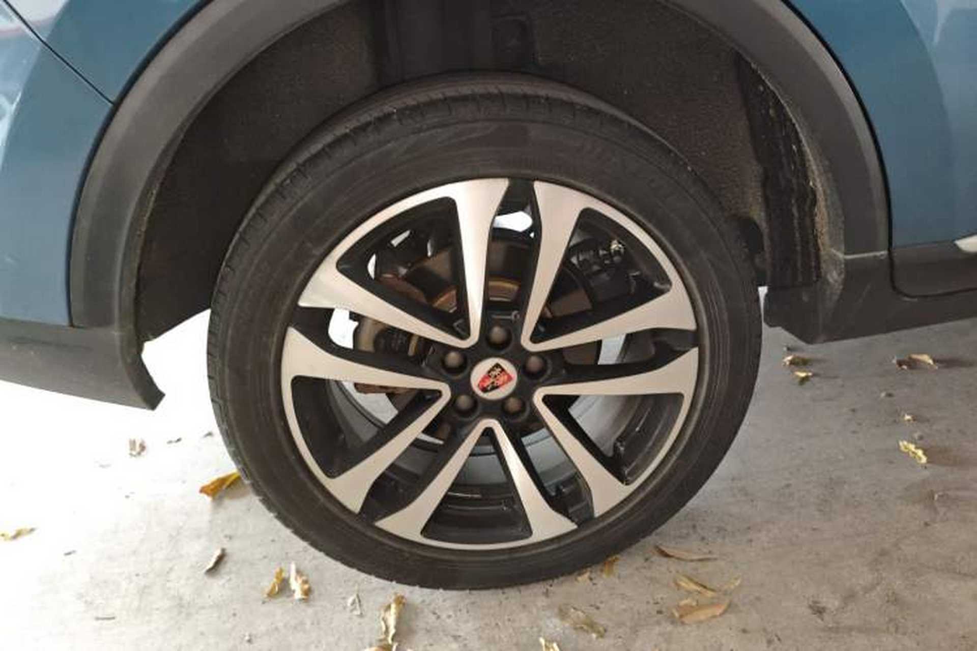 Used Roewe RX3 2018 1.6L CVT Internet Smart Edition Exterior 8