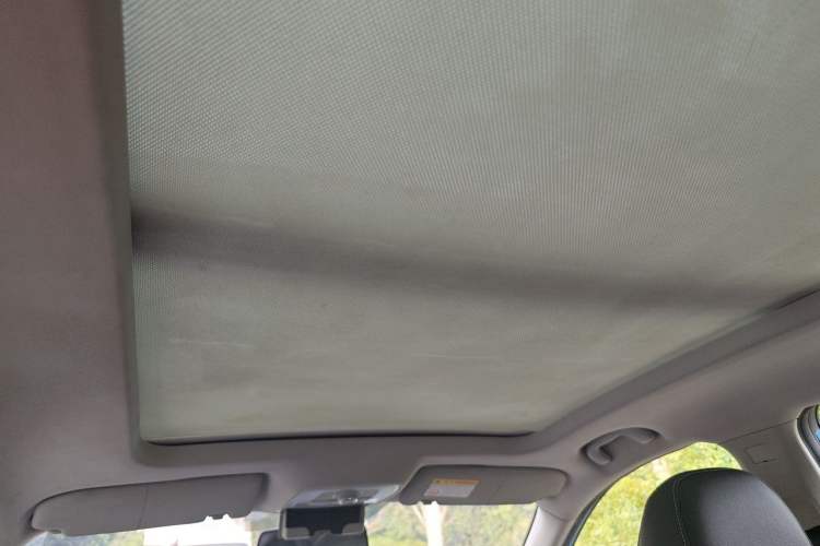 Used Roewe RX3 2018 1.6L Manual Flagship Edition Headliner