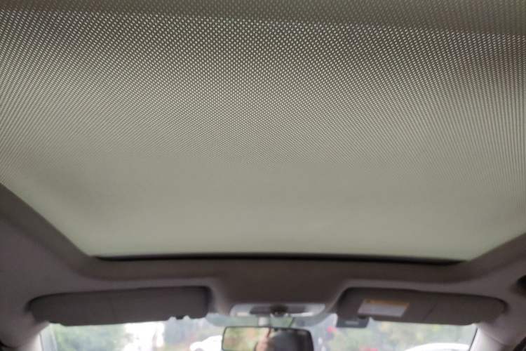 Used Roewe RX3 2018 1.6L CVT Flagship Edition Headliner