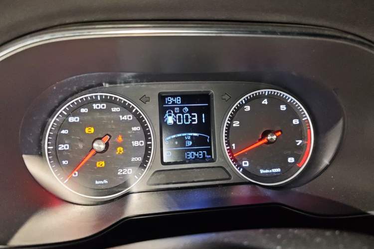 Used Roewe RX3 2018 1.6L CVT Internet Smart Edition Instrument Cluster