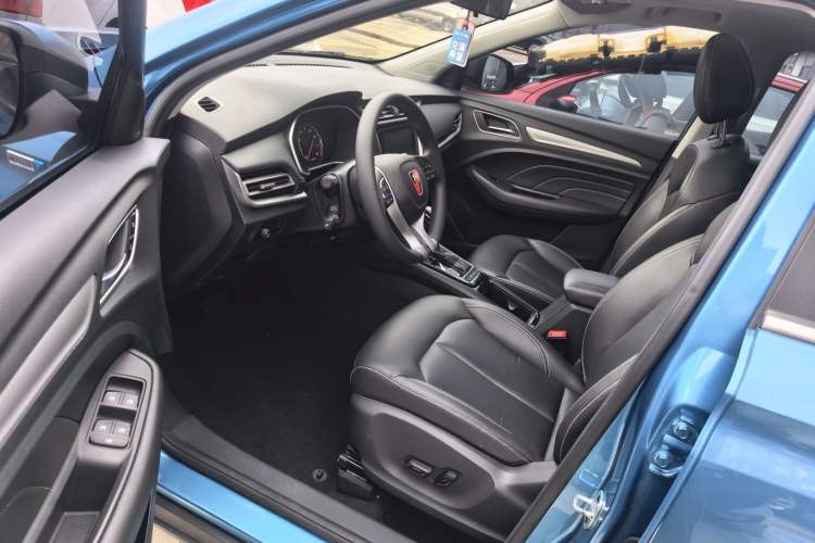 Used Roewe RX3 2018 1.6L CVT Flagship Edition Interior 3
