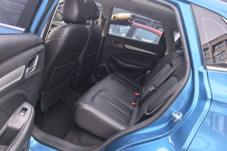 Used Roewe RX3 2018 1.6L CVT Flagship Edition Interior 4