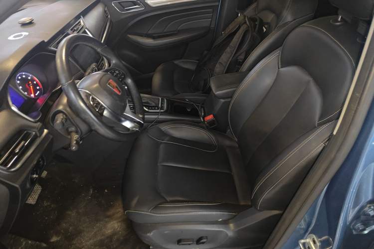 Used Roewe RX3 2018 1.6L CVT Internet Smart Edition Left Front Seat