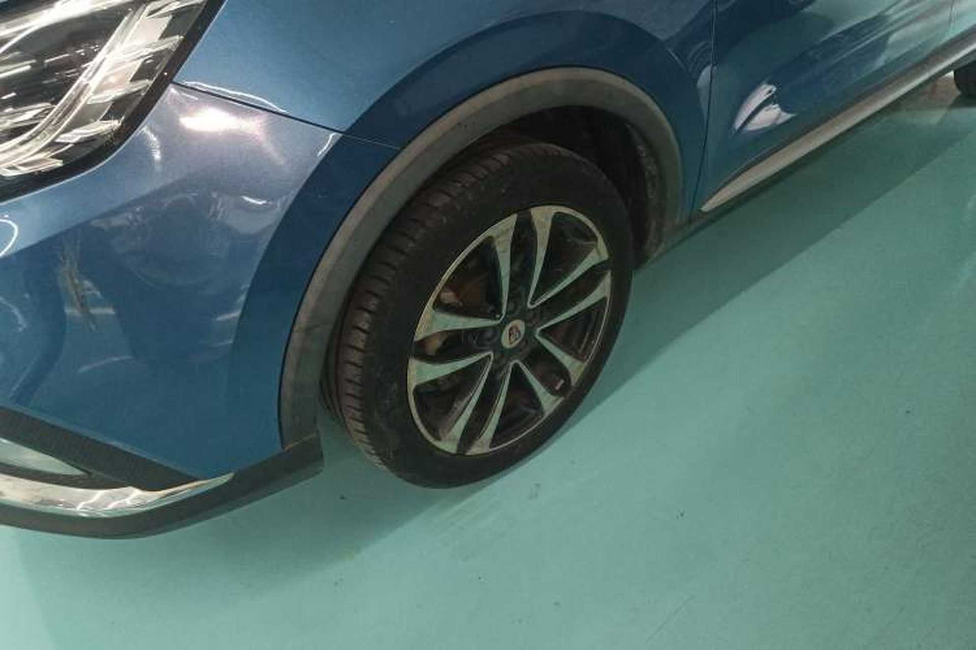 Used Roewe RX3 2018 1.6L Manual Internet Smart Edition Left Front Wheel Hub