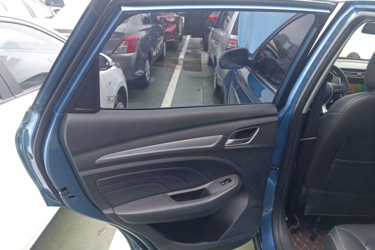 Used Roewe RX3 2018 1.6L CVT Flagship Edition Left Rear Door Interior