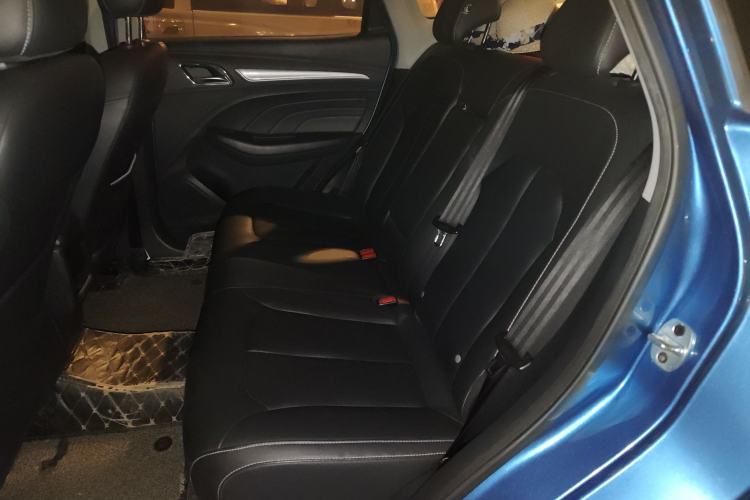 Used Roewe RX3 2018 1.6L CVT Internet Smart Edition Left Rear Seat