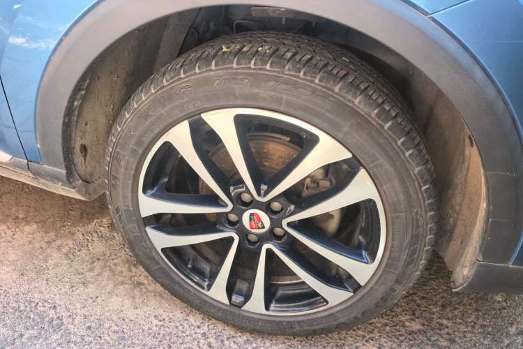 Used Roewe RX3 2018 1.6L CVT Flagship Edition Right Front Wheel Hub