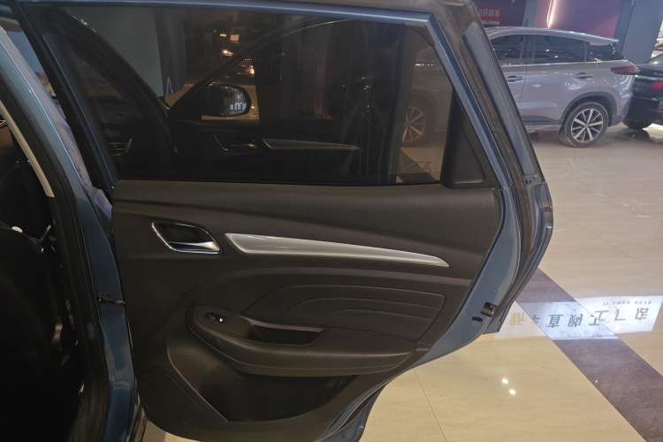 Used Roewe RX3 2018 1.6L CVT Internet Smart Edition Right Rear Door Interior