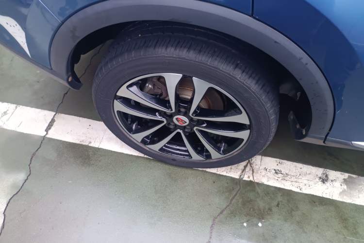 Used Roewe RX3 2018 1.6L CVT Flagship Edition Right Rear Wheel Hub