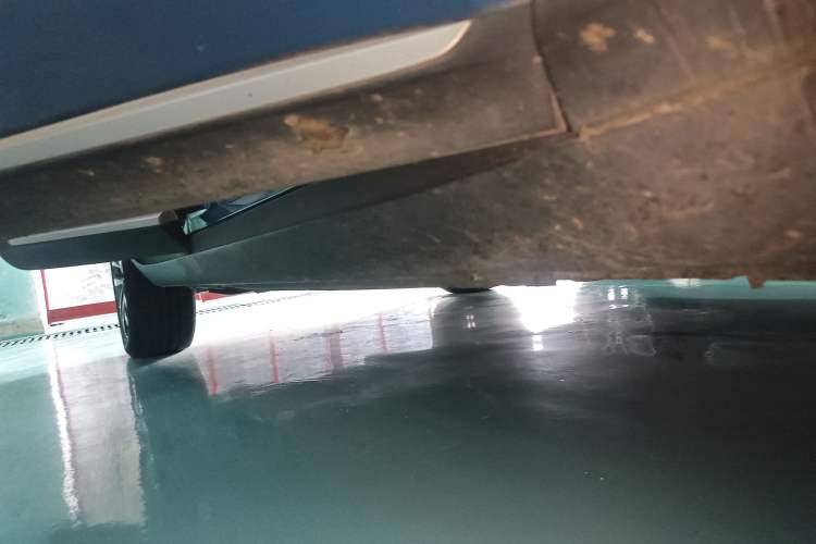 Used Roewe RX3 2018 1.6L Manual Internet Smart Edition Right Side Sill
