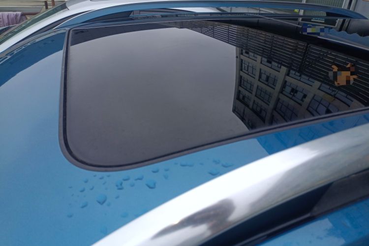 Used Roewe RX3 2018 1.6L CVT Flagship Edition Roof