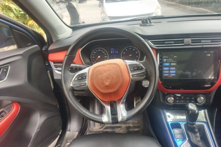 Used Roewe RX3 2018 1.6L CVT Flagship Edition Steering Wheel