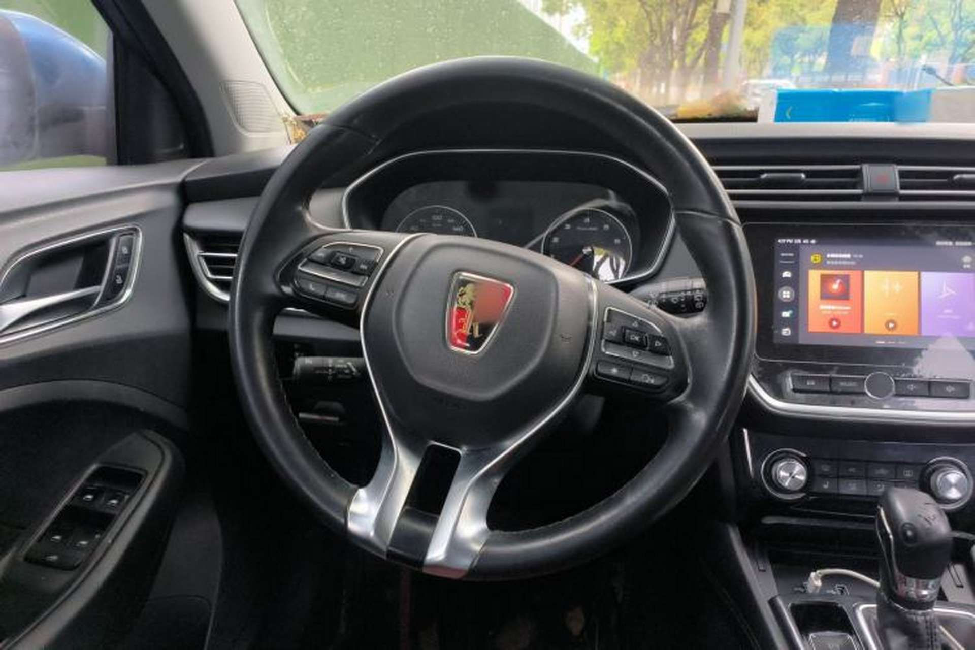 Used Roewe RX3 2018 18T Automatic Internet ZhiZun Edition Steering Wheel