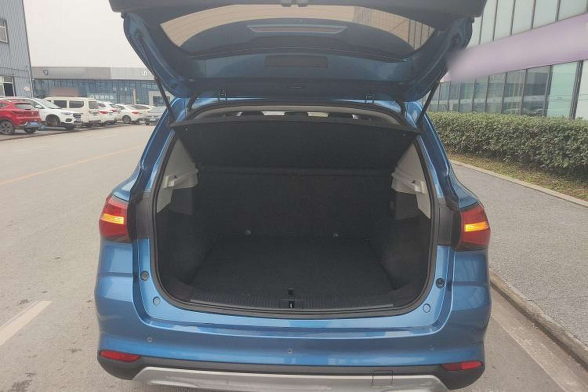 Used Roewe RX3 2018 1.6L CVT Flagship Edition Trunk