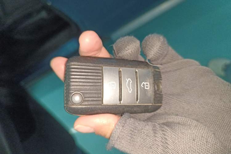 Used Roewe RX3 2018 1.6L Manual Internet Smart Edition Vehicle Key