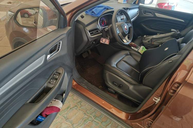 Used Roewe RX3 2018 1.6L CVT Flagship Edition Driver Seat
