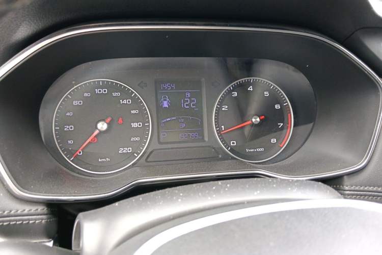 Used Roewe RX3 2018 1.6L CVT Flagship Edition Instrument Cluster