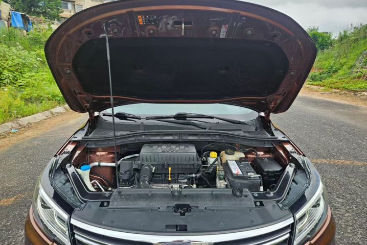Used Roewe RX3 2018 1.6L CVT Flagship Edition Interior 4