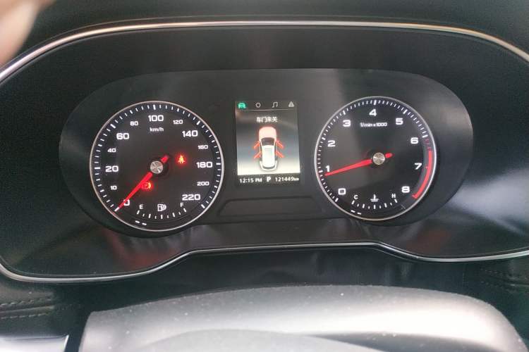 Used Roewe RX3 2018 18T Automatic Internet ZhiZun Edition Odometer Close Up