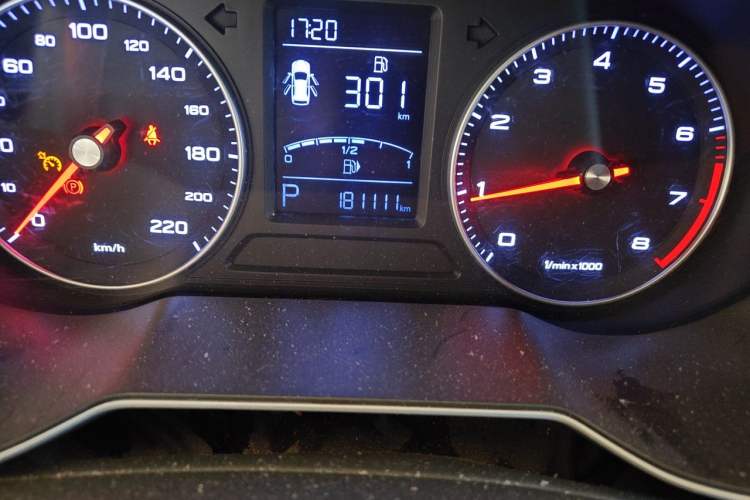 Used Roewe RX3 2018 1.6L CVT Flagship Edition Odometer Close Up