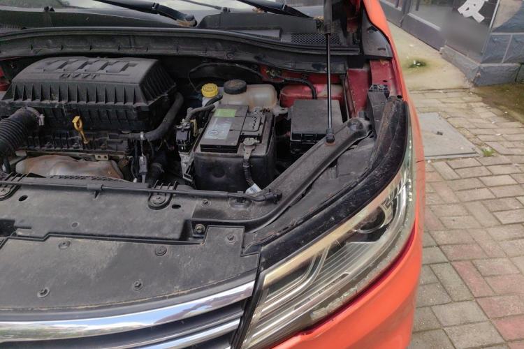 Used Roewe RX3 2018 1.6L Manual Flagship Edition Engine Bay Left