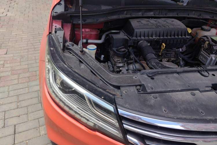 Used Roewe RX3 2018 1.6L Manual Flagship Edition Engine Bay Right