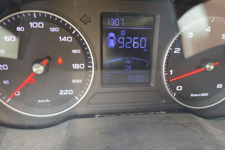 Used Roewe RX3 2018 1.6L CVT Flagship Edition Odometer Close Up
