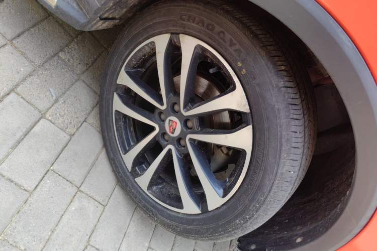 Used Roewe RX3 2018 1.6L Manual Flagship Edition Right Front Wheel Hub