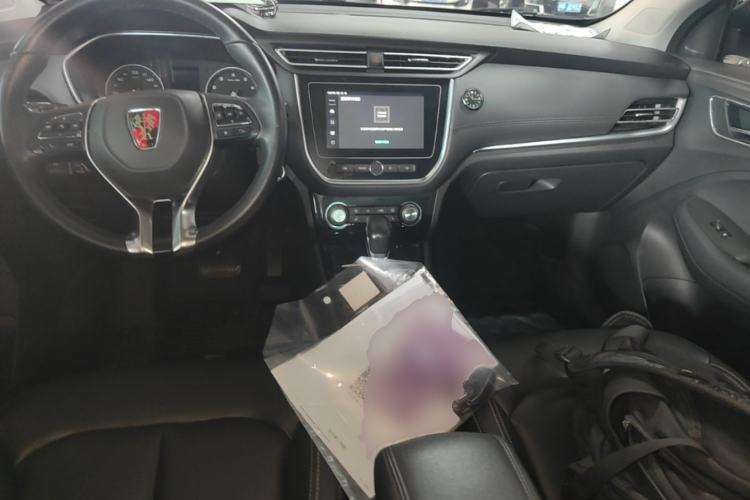 Used Roewe RX3 2018 18T Automatic Flagship Model Center Console