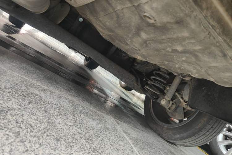Used Roewe RX3 2018 18T Automatic Flagship Model Chassis Rear Left