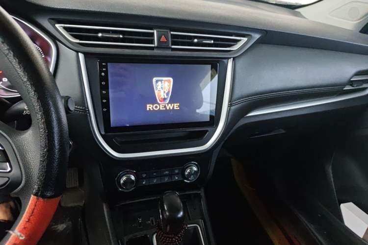 Used Roewe RX3 2018 1.6L CVT Flagship Edition Audio And AC Panel