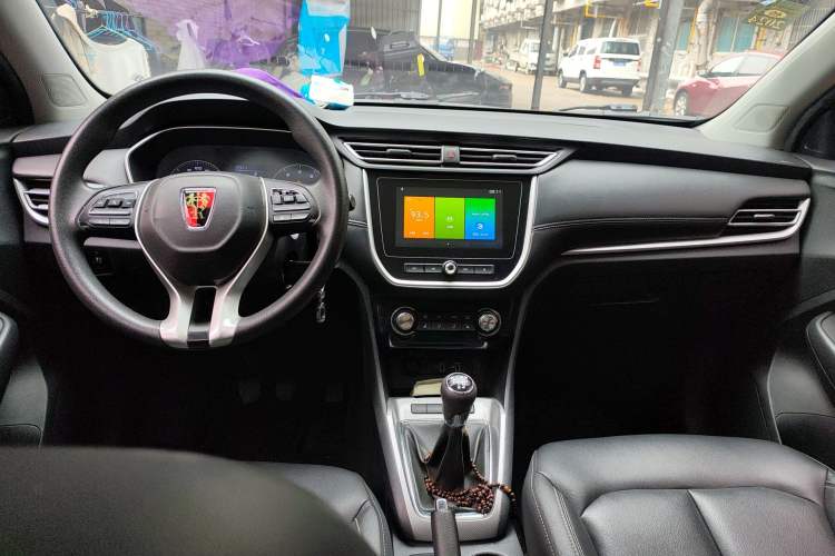 Used Roewe RX3 2018 1.6L Manual Flagship Edition Center Console