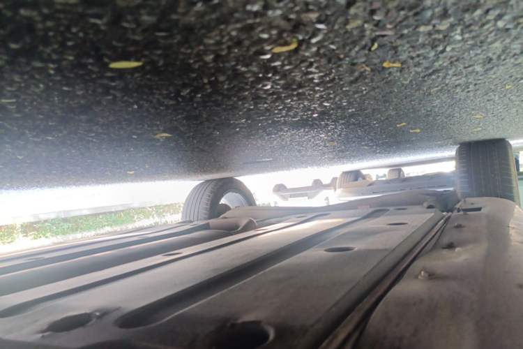 Used Roewe RX3 2018 18T Automatic Internet ZhiZun Edition Chassis Front Right