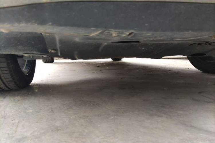 Used Roewe RX3 2018 1.6L Manual Internet Smart Edition Chassis Front Right