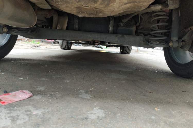 Used Roewe RX3 2018 1.6L Manual Flagship Edition Chassis Rear