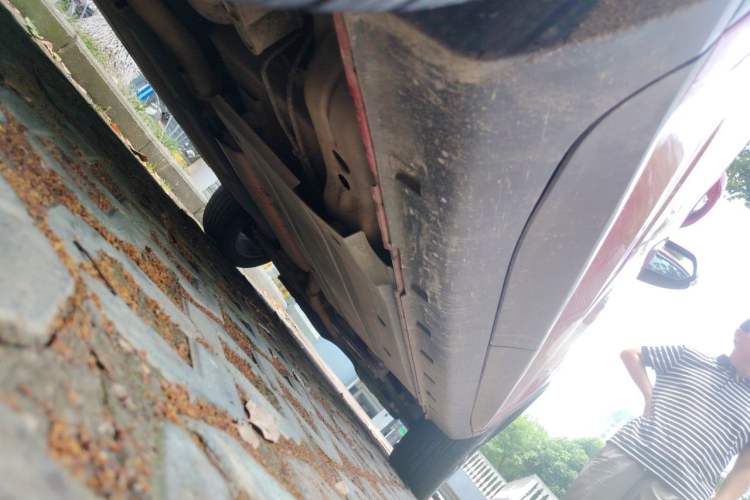 Used Roewe RX3 2018 18T Automatic Internet ZhiZun Edition Chassis Rear Right