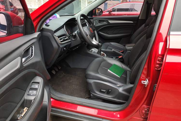 Used Roewe RX3 2018 1.6L Manual Flagship Edition Driver Seat