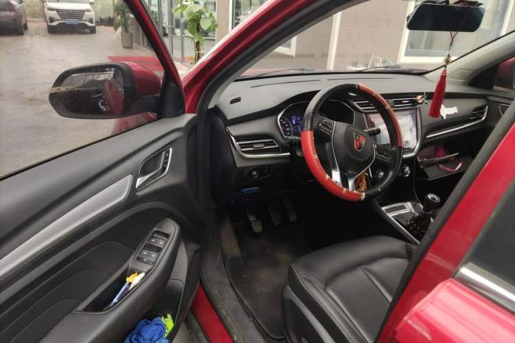 Used Roewe RX3 2018 1.6L Manual Internet Smart Edition Driver Seat