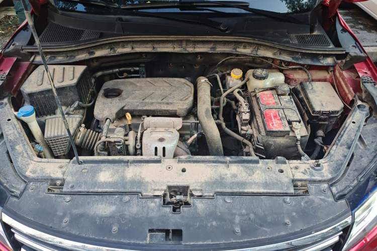 Used Roewe RX3 2018 18T Automatic Flagship Model Engine Bay