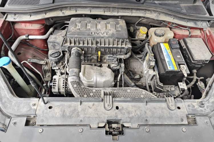 Used Roewe RX3 2018 1.6L CVT Internet Smart Edition Engine Bay