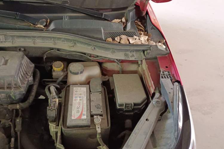 Used Roewe RX3 2018 1.6L CVT Flagship Edition Engine Bay Left