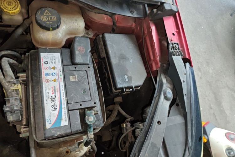 Used Roewe RX3 2018 1.6L CVT Flagship Edition Engine Bay Left