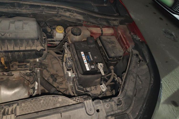 Used Roewe RX3 2018 1.6L CVT Flagship Edition Engine Bay Left